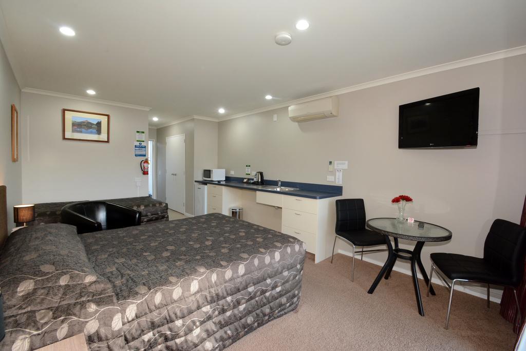 Otago Peninsula Motel Portobello Extérieur photo